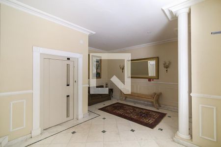 Apartamento para alugar com 110m², 3 quartos e 2 vagas Apartamento para alugar com 110m², 3 quartos e 2 vagasHall social