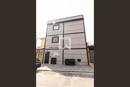 Studio à venda com 28m², 1 quarto e sem vaga Studio à venda com 28m², 1 quarto e sem vagaFachada