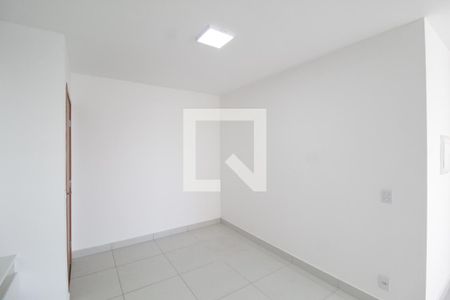 Sala de apartamento para alugar com 2 quartos, 56m² em Novo Mundo, Uberlândia
