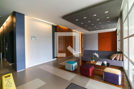Apartamento à venda com 104m², 2 quartos e 2 vagasHall social