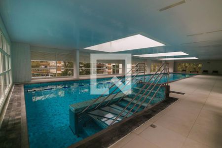 Apartamento à venda com 104m², 2 quartos e 2 vagasPiscina Coberta