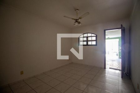 Sala de casa para alugar com 3 quartos, 125m² em Jardim Helena, São Paulo