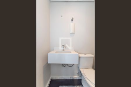 Lavabo de apartamento para alugar com 3 quartos, 133m² em Vila Santo Estéfano, São Paulo