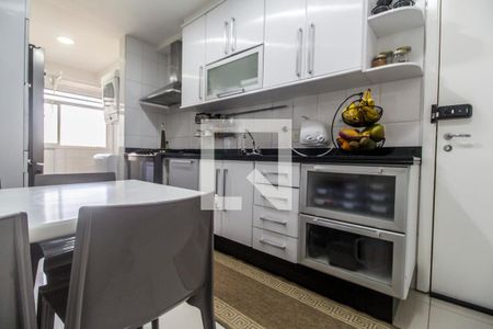 Apartamento à venda com 133m², 3 quartos e 2 vagasCozinha