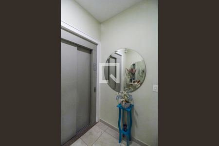 Apartamento à venda com 133m², 3 quartos e 2 vagasHall de entrada