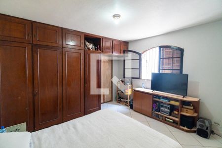 Casa à venda com 750m², 4 quartos e 8 vagasSuite 3