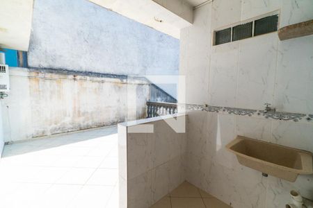 Casa à venda com 750m², 4 quartos e 8 vagasLavanderia