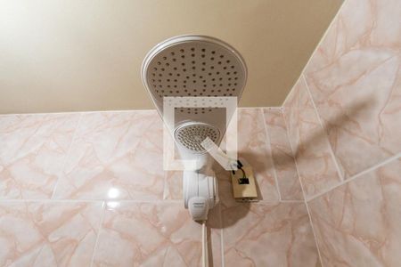 Casa à venda com 750m², 4 quartos e 8 vagasBanheiro Social Detalhe