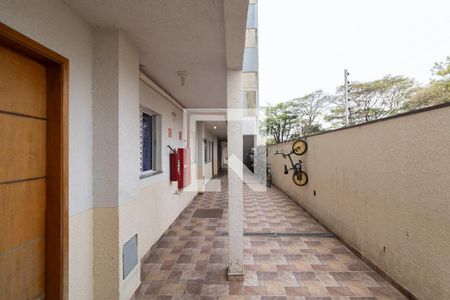 Apartamento para alugar com 44m², 2 quartos e sem vaga Apartamento para alugar com 44m², 2 quartos e sem vagaÁrea Comum - Entrada