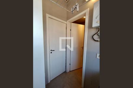 Apartamento à venda com 119m², 3 quartos e 1 vaga Apartamento à venda com 119m², 3 quartos e 1 vagaÁrea serviço