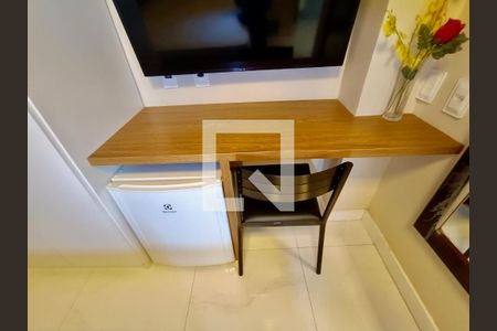 Apartamento à venda com 119m², 3 quartos e 1 vaga Apartamento à venda com 119m², 3 quartos e 1 vagaQuarto e banheiro serviço adaptado para suíte