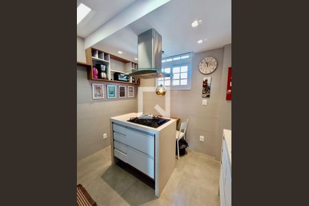 Apartamento à venda com 119m², 3 quartos e 1 vaga Apartamento à venda com 119m², 3 quartos e 1 vagaCopa Cozinha