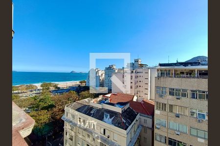 Apartamento à venda com 119m², 3 quartos e 1 vaga Apartamento à venda com 119m², 3 quartos e 1 vagaSala vista mar