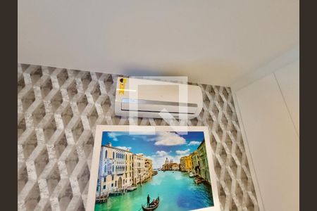 Apartamento à venda com 119m², 3 quartos e 1 vaga Apartamento à venda com 119m², 3 quartos e 1 vagaQuarto e banheiro serviço adaptado para suíte