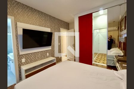 Apartamento à venda com 119m², 3 quartos e 1 vaga Apartamento à venda com 119m², 3 quartos e 1 vagaSuíte