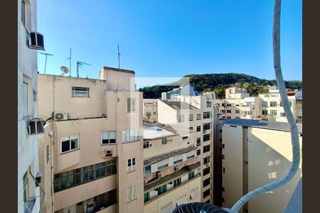 Apartamento à venda com 119m², 3 quartos e 1 vaga Apartamento à venda com 119m², 3 quartos e 1 vagaQuarto e banheiro serviço adaptado para suíte vista