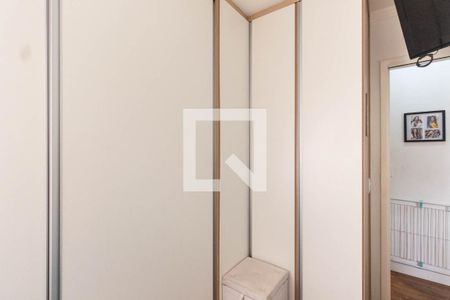 Quarto 1 de apartamento à venda com 2 quartos, 49m² em Vila Roque, São Paulo