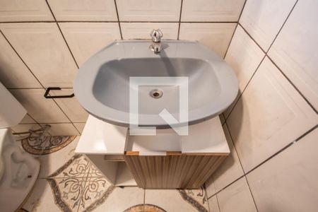 Banheiro de casa para alugar com 1 quarto, 47m² em Vila Yara, Osasco