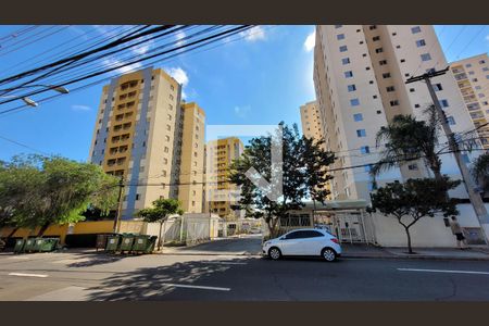 Apartamento para alugar com 60m², 2 quartos e 1 vagaFachada