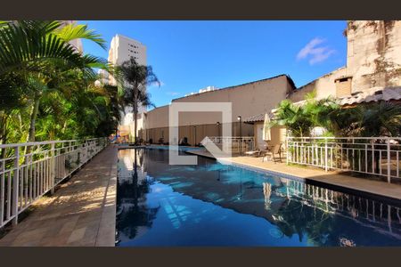 Apartamento para alugar com 60m², 2 quartos e 1 vagaÁrea comum - Piscina