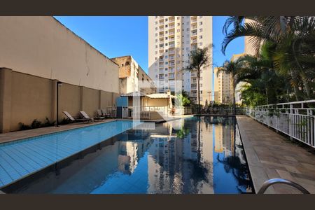 Apartamento para alugar com 60m², 2 quartos e 1 vagaÁrea comum - Piscina
