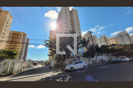 Apartamento para alugar com 60m², 2 quartos e 1 vagaFachada