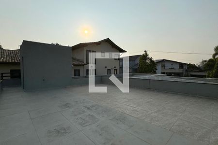 Casa de condomínio à venda com 244m², 4 quartos e 4 vagasÁrea comum