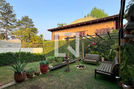 Casa de condomínio à venda com 244m², 4 quartos e 4 vagasJardim