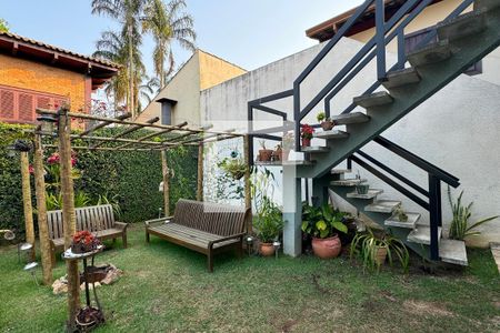Casa de condomínio à venda com 244m², 4 quartos e 4 vagasJardim