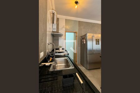 Casa de condomínio à venda com 244m², 4 quartos e 4 vagasCozinha