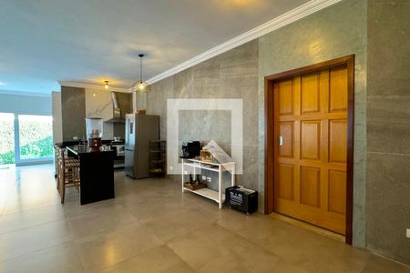 Sala de casa de condomínio à venda com 4 quartos, 244m² em Morada dos Pássaros, Barueri