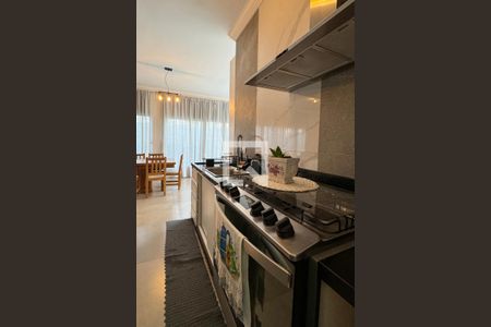 Casa de condomínio à venda com 244m², 4 quartos e 4 vagasCozinha
