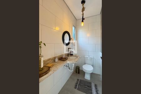 Lavabo de casa de condomínio à venda com 4 quartos, 244m² em Morada dos Pássaros, Barueri