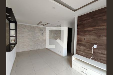 Sala de apartamento para alugar com 2 quartos, 53m² em Vila das Nações, Ferraz de Vasconcelos