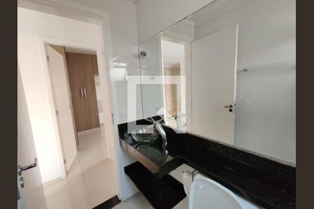 Apartamento para alugar com 53m², 2 quartos e 1 vaga Apartamento para alugar com 53m², 2 quartos e 1 vagaBanheiro