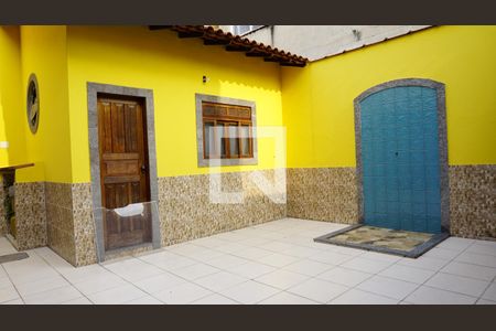 Casa à venda com 253m², 2 quartos e 2 vagasÁrea comum