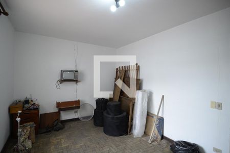 Casa à venda com 413m², 3 quartos e 4 vagasQuarto de Serviço