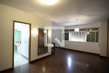 Casa à venda com 413m², 3 quartos e 4 vagasSuíte Master