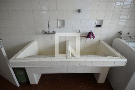 Casa à venda com 413m², 3 quartos e 4 vagasÁrea de Serviço