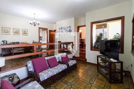 Casa à venda com 498m², 5 quartos e 3 vagasSala 2