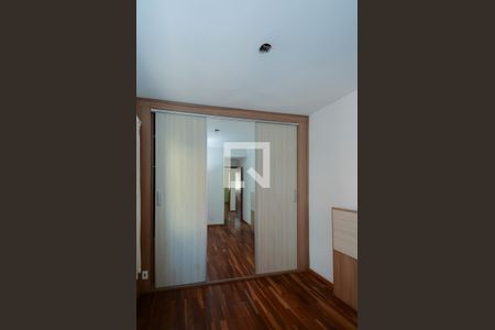 Apartamento para alugar com 65m², 2 quartos e 2 vagas Apartamento para alugar com 65m², 2 quartos e 2 vagasQuarto 2