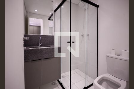 Banheiro  de apartamento para alugar com 1 quarto, 32m² em Vila Nair, São Paulo