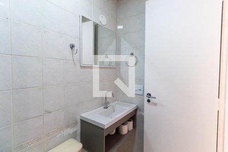 Apartamento à venda com 58m², 2 quartos e 1 vagaBanheiro 2
