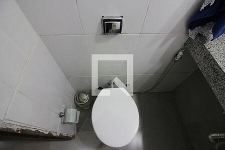 Casa à venda com 330m², 3 quartos e 2 vagasLavabo