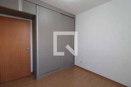 Apartamento para alugar com 54m², 2 quartos e 1 vagaQuarto 2