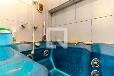 Casa à venda com 477m², 3 quartos e 4 vagasBanheiro da Suíte 1