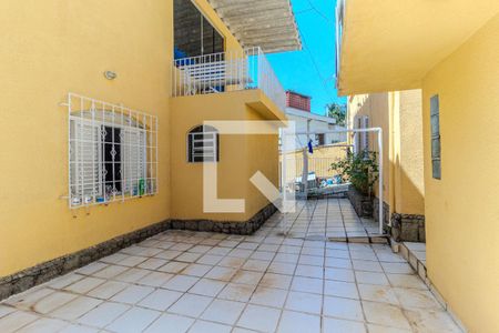 Casa à venda com 477m², 3 quartos e 4 vagasQuintal
