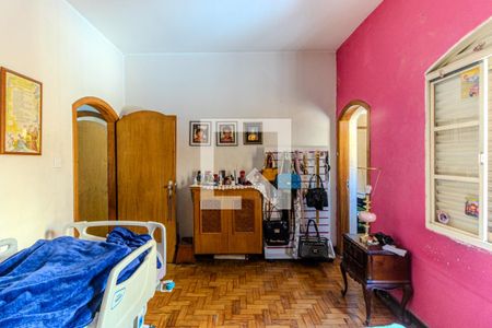 Casa à venda com 477m², 3 quartos e 4 vagasSuíte 2