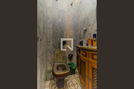 Casa à venda com 477m², 3 quartos e 4 vagasLavabo