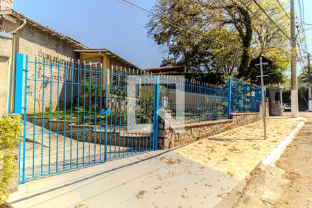 Casa à venda com 477m², 3 quartos e 4 vagasPortão